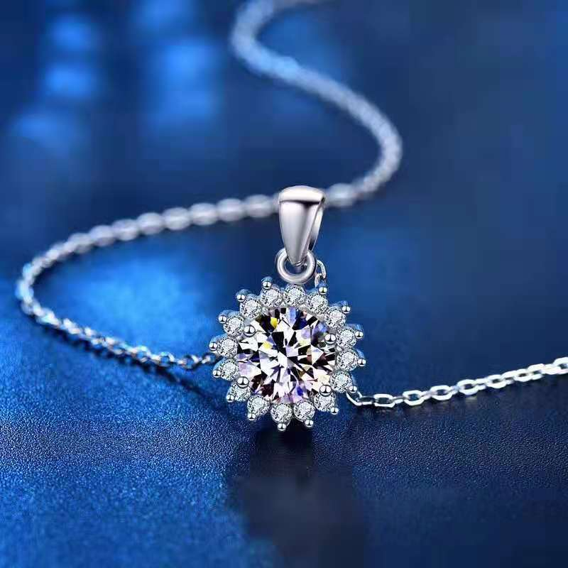 I love Love - 925 Sterling Silver Cubic Zirconia Round Minimalist Necklace TE274LY