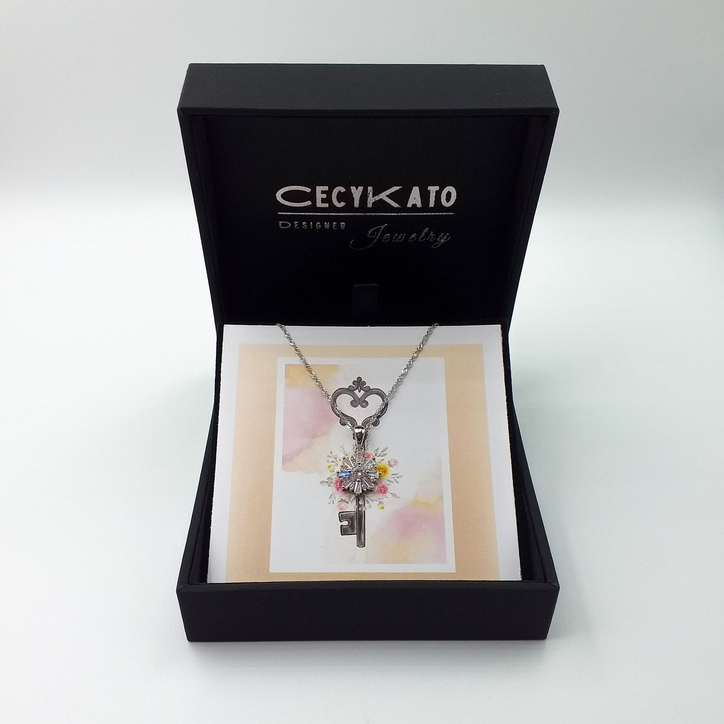Key / Flower - 925 Sterling Silver Cubic Zirconia Flower Minimalist Necklace TE87