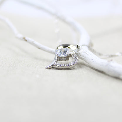 White Gold Plated - Cubic Zirconia - Simplistic Heart Necklace TE11